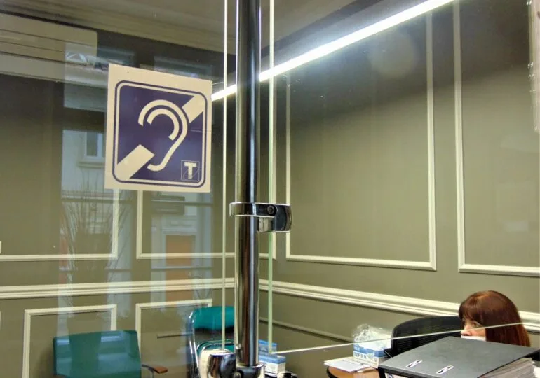 Wspomaganie slyszenia